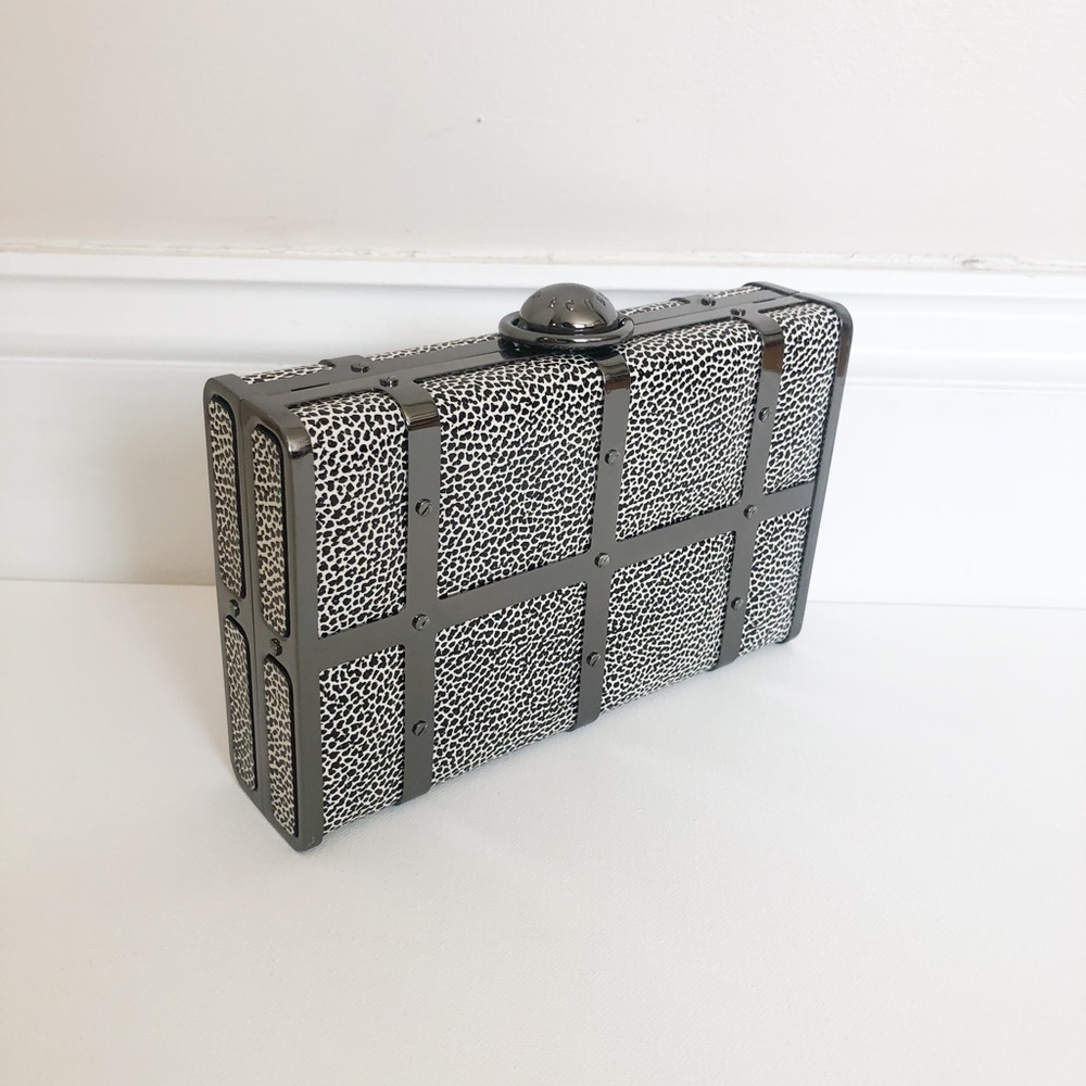 [Henri Bendel] Caged Minaudiere